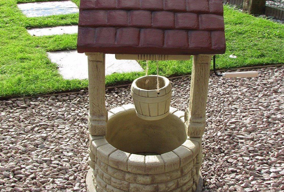 HOW TO BUILD A WISHING WELL